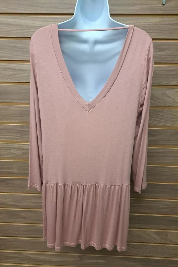 Low back ruffle pocket top
